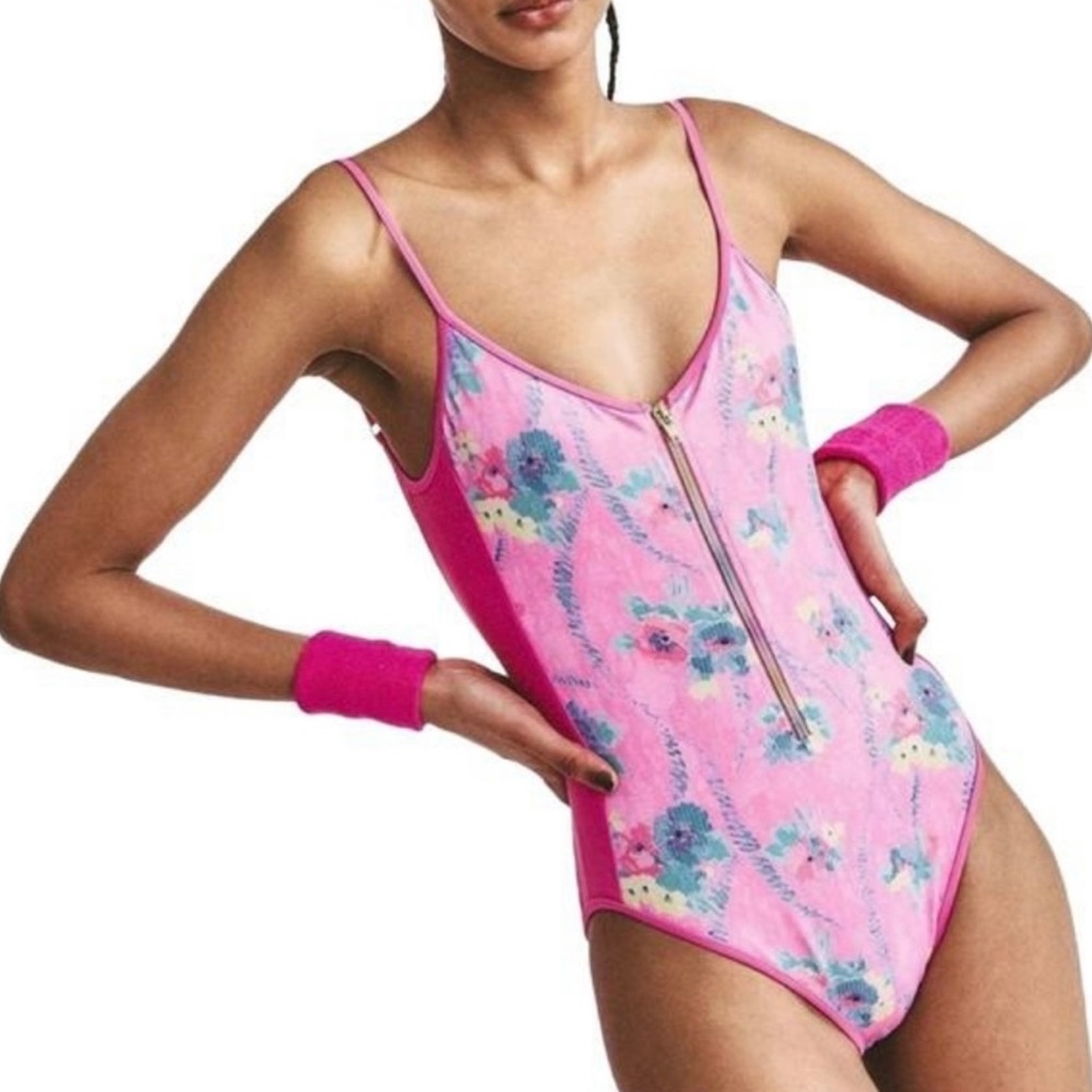 Beach riot x loveshackfancy xs swim suit